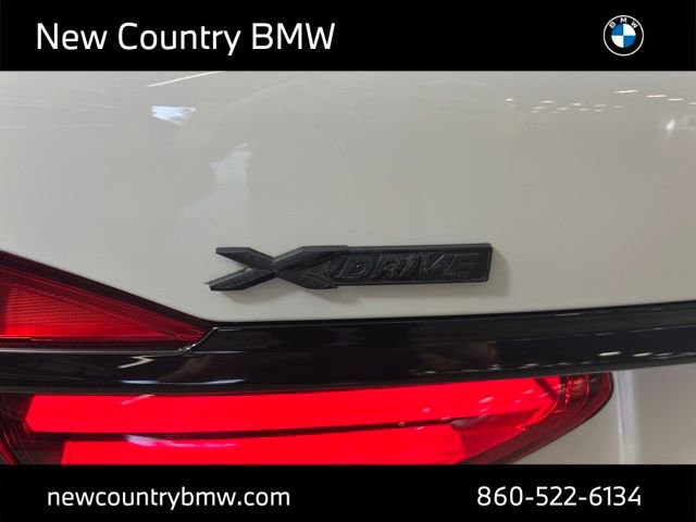 Used 2019 BMW 740i xDrive w/ Executive Package image 10