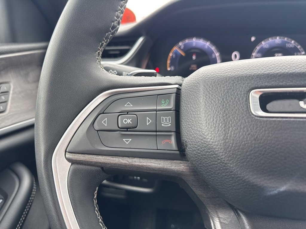 Certified 2024 Jeep Grand Cherokee L Limited w/ Luxury Tech Group II image 16