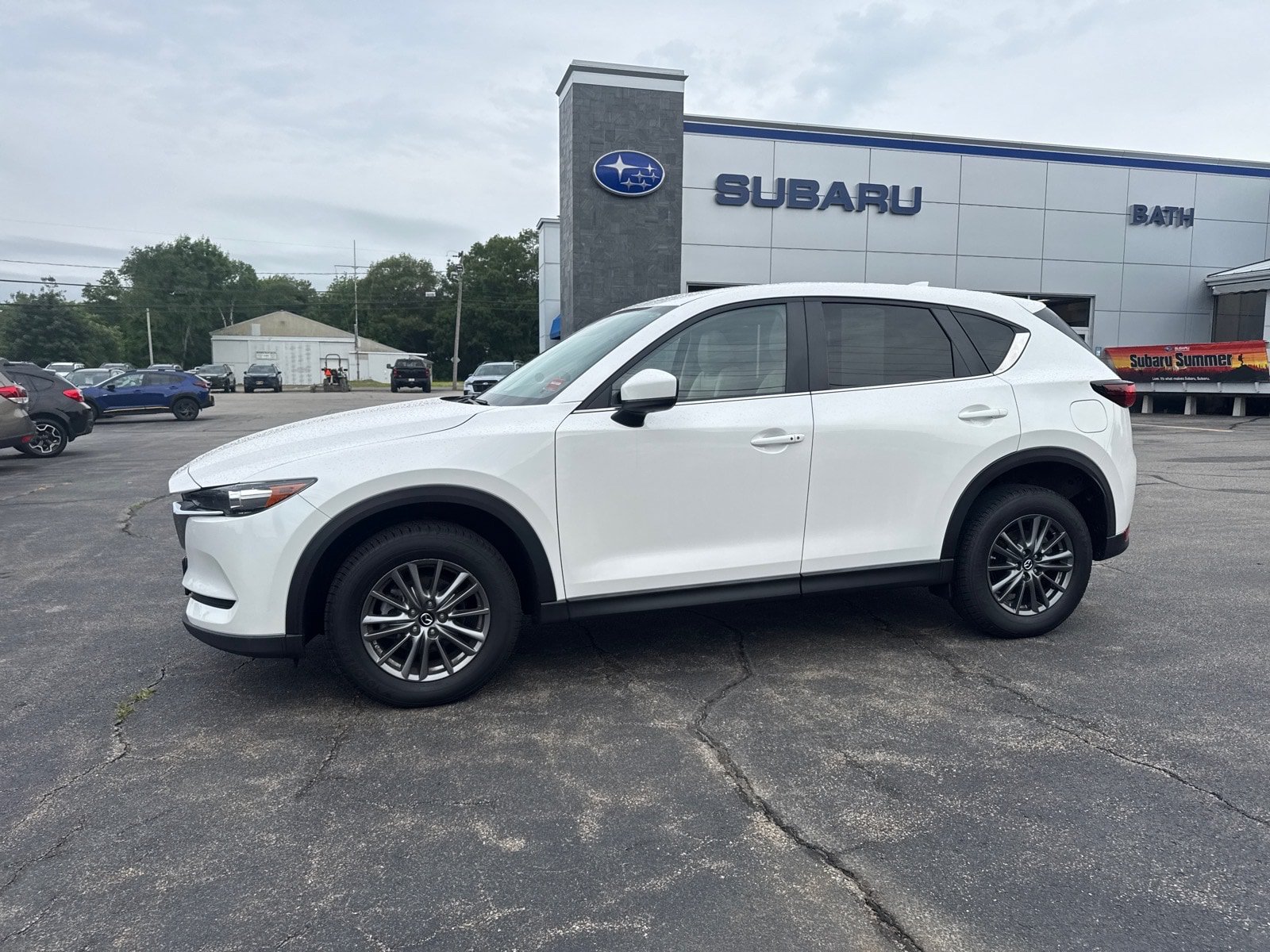 Used 2017 MAZDA CX-5 Touring w/ Preferred Equipment Package AWD/4WD image 4