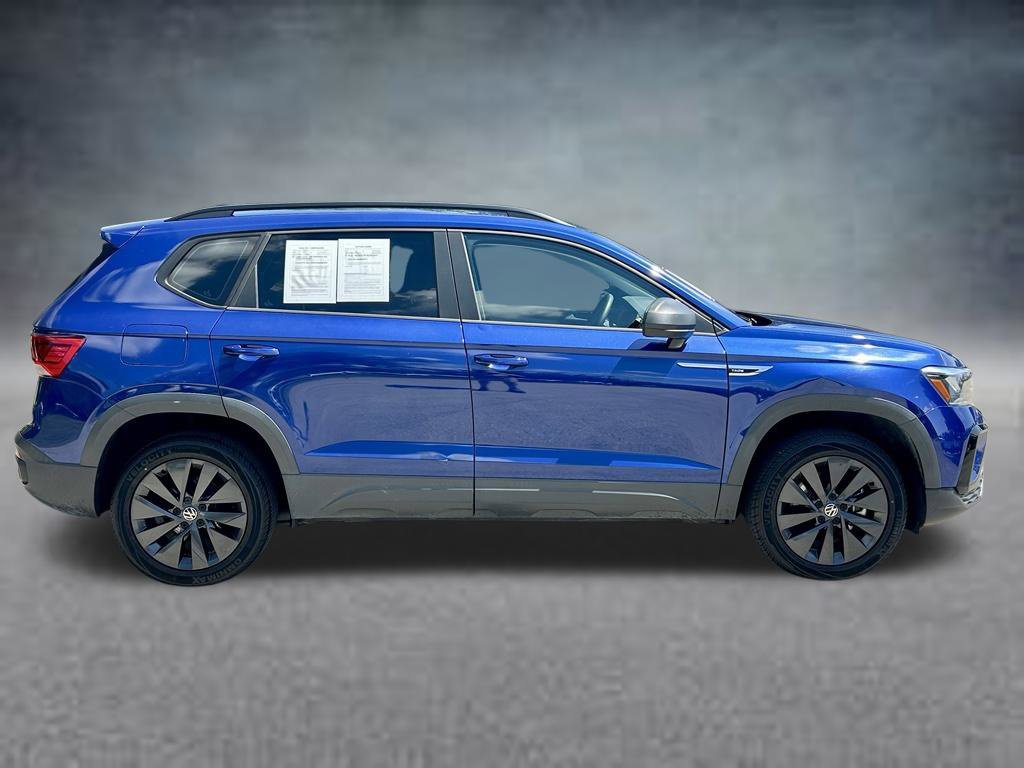 Used 2022 Volkswagen Taos S FWD image 4