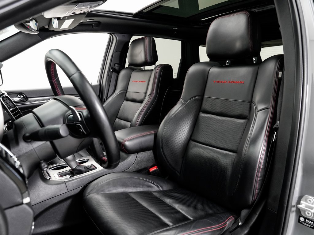 Used 2021 Jeep Grand Cherokee Trailhawk w/ Trailhawk Luxury Group image 5