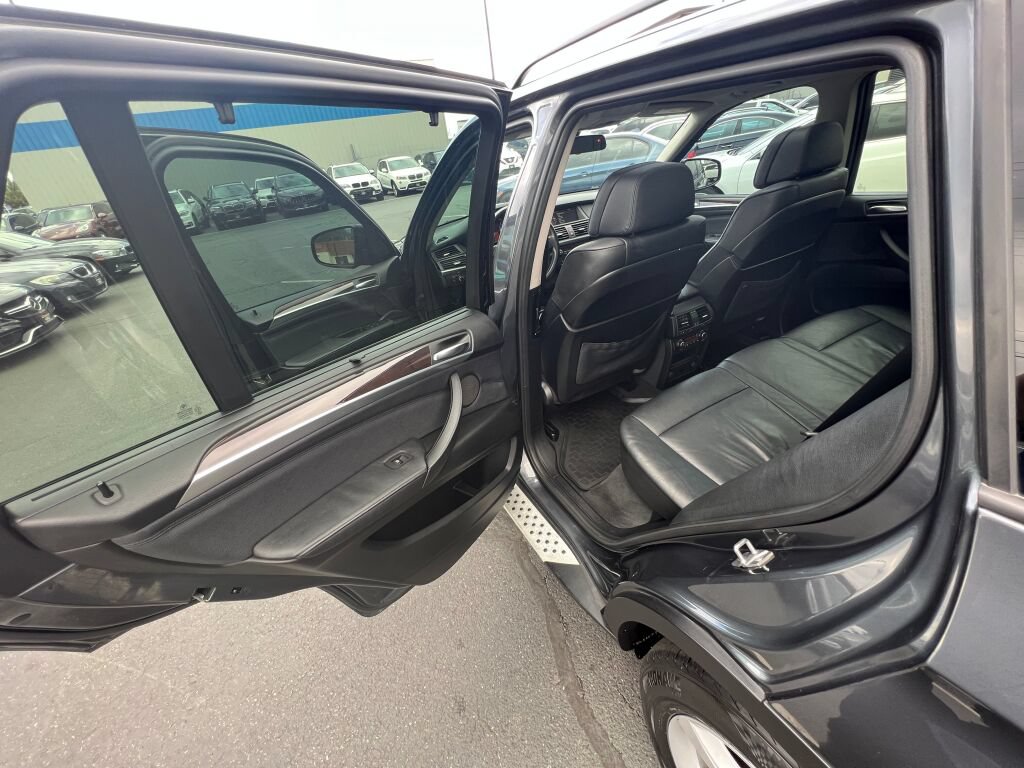 Used 2011 BMW X5 xDrive35i AWD/4WD image 12