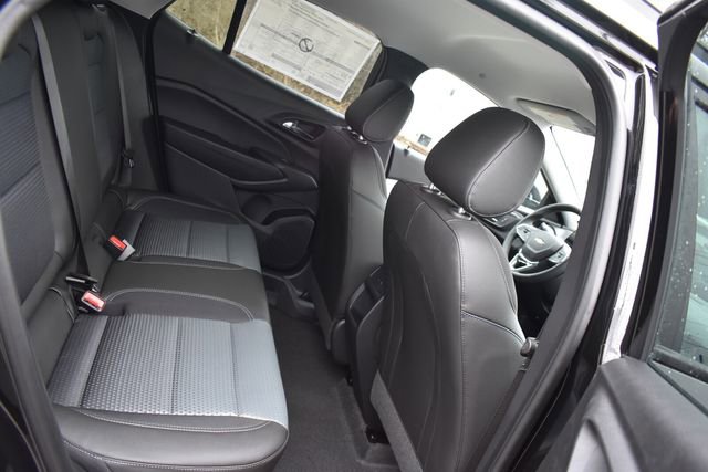 New 2026 Chevrolet Trax LT w/ Driver Confidence Package image 14