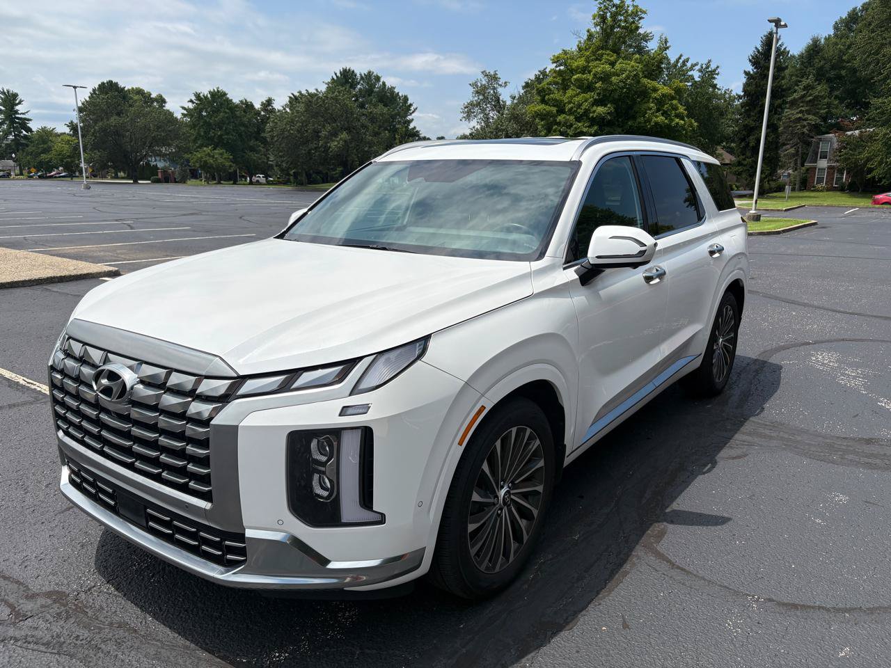 Used 2023 Hyundai Palisade Calligraphy AWD/4WD image 4