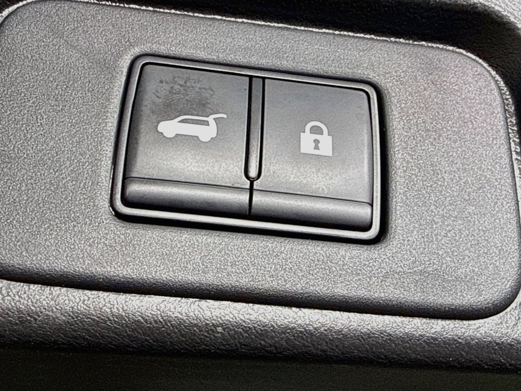 Used 2023 Nissan Rogue SV w/ SV Premium B Package AWD/4WD image 40
