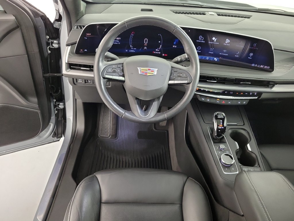 Used 2024 Cadillac XT4 Premium Luxury FWD image 17