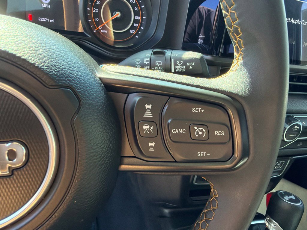 Used 2025 Jeep Wrangler Unlimited Sport AWD/4WD image 15