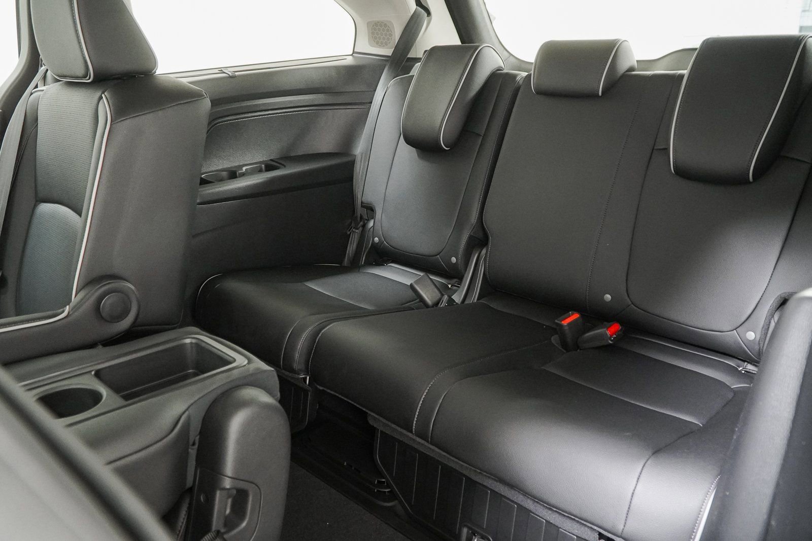 New 2026 Honda Odyssey Elite image 48