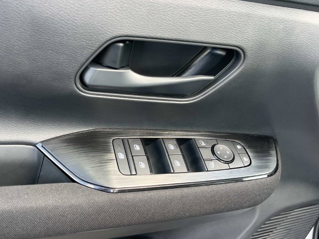 New 2026 Nissan Kicks S FWD image 20