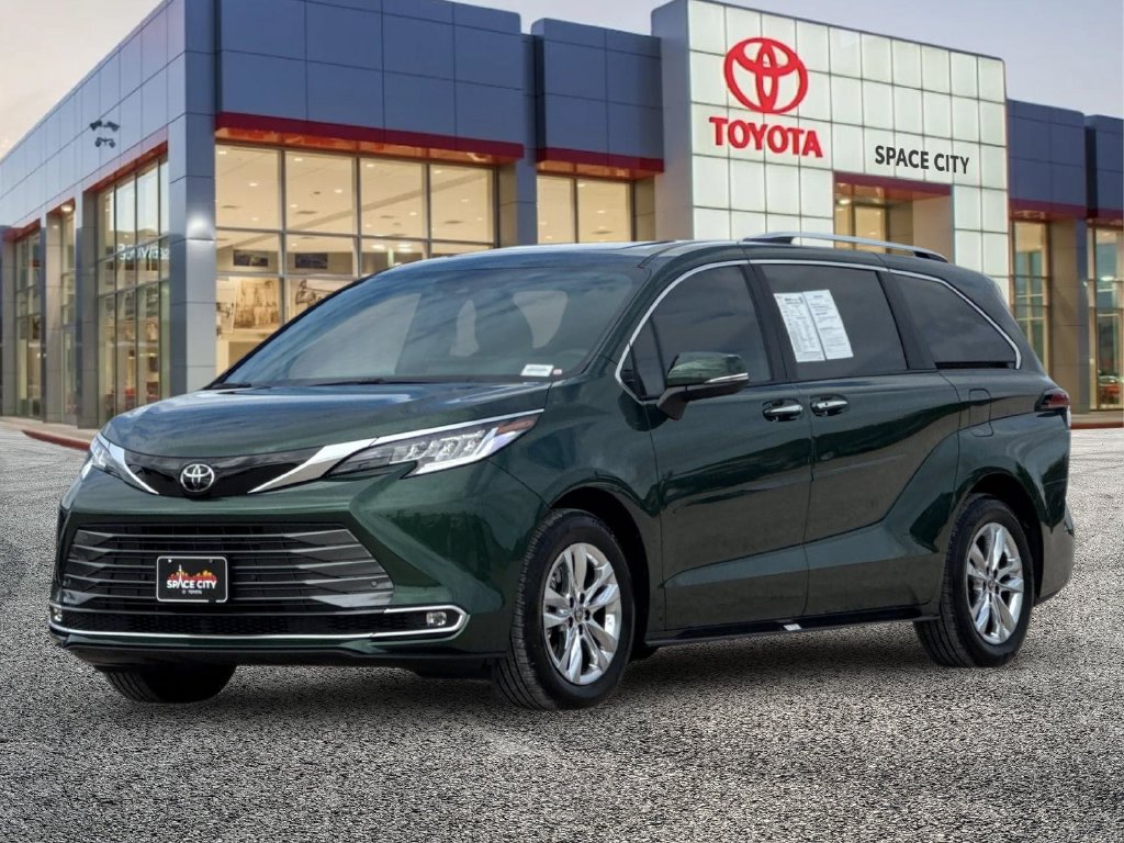 Certified 2026 Toyota Sienna Limited AWD/4WD image 2