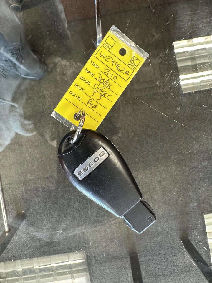 Used 2010 Dodge Charger Rallye image 32