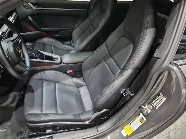 Used 2022 Porsche 911 Carrera RWD image 17
