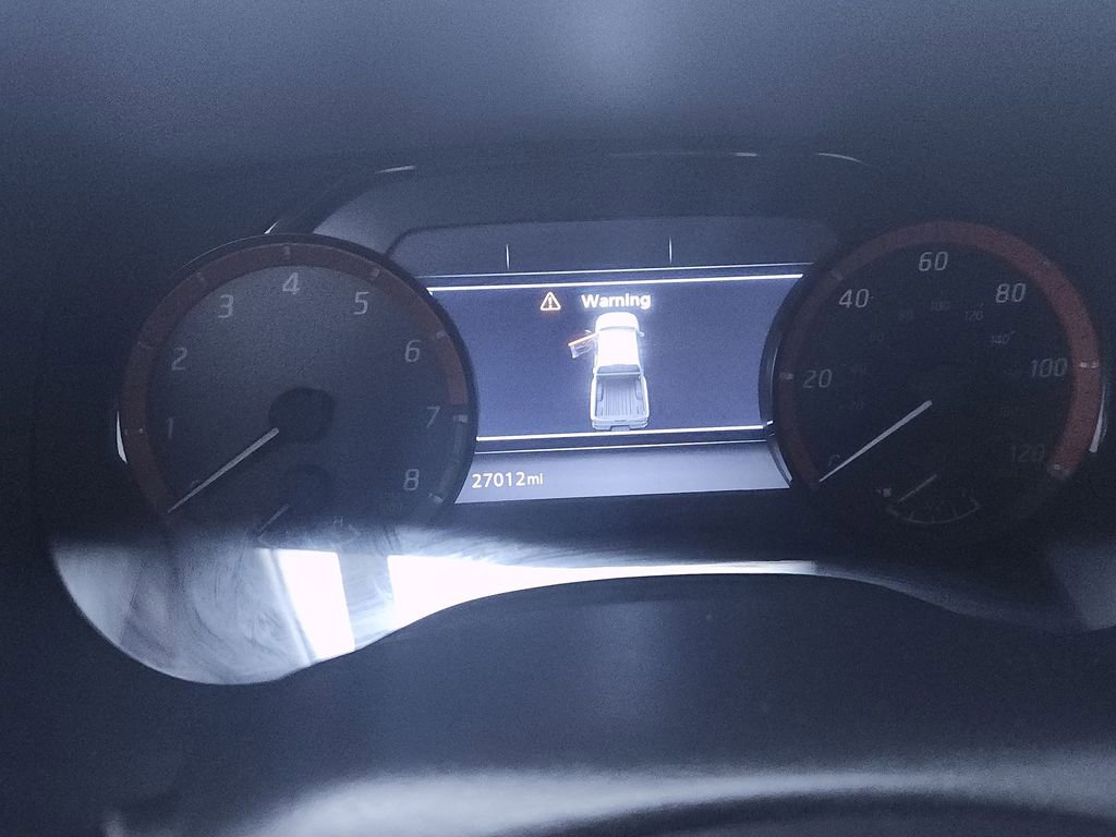 Used 2023 Nissan Frontier PRO-4X w/ Tow Package AWD/4WD image 15