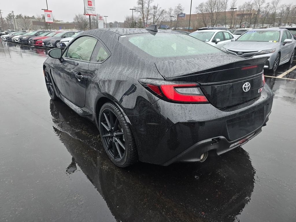 Certified 2024 Toyota GR86 Premium RWD image 5