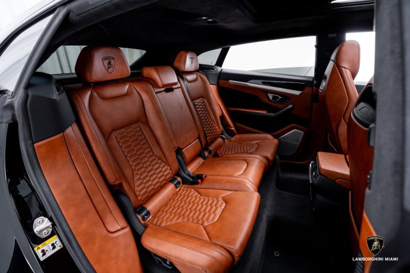 Used 2019 Lamborghini Urus image 52