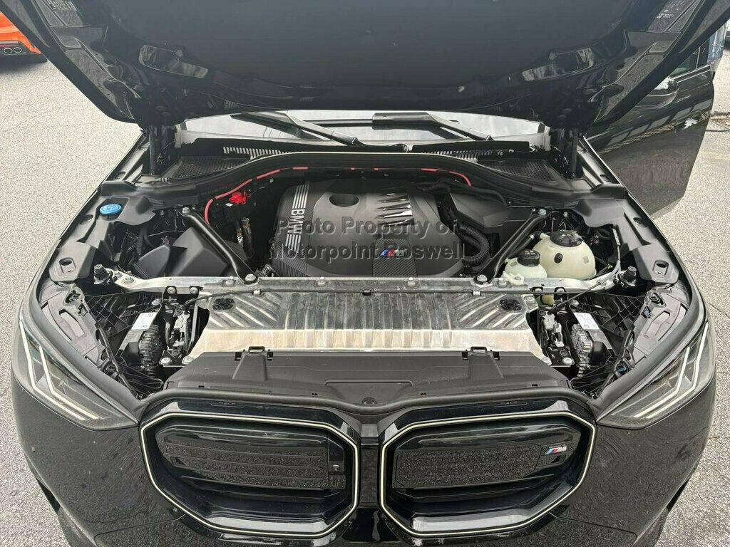 Used 2024 BMW iX xDrive50 w/ Premium Package AWD/4WD image 31