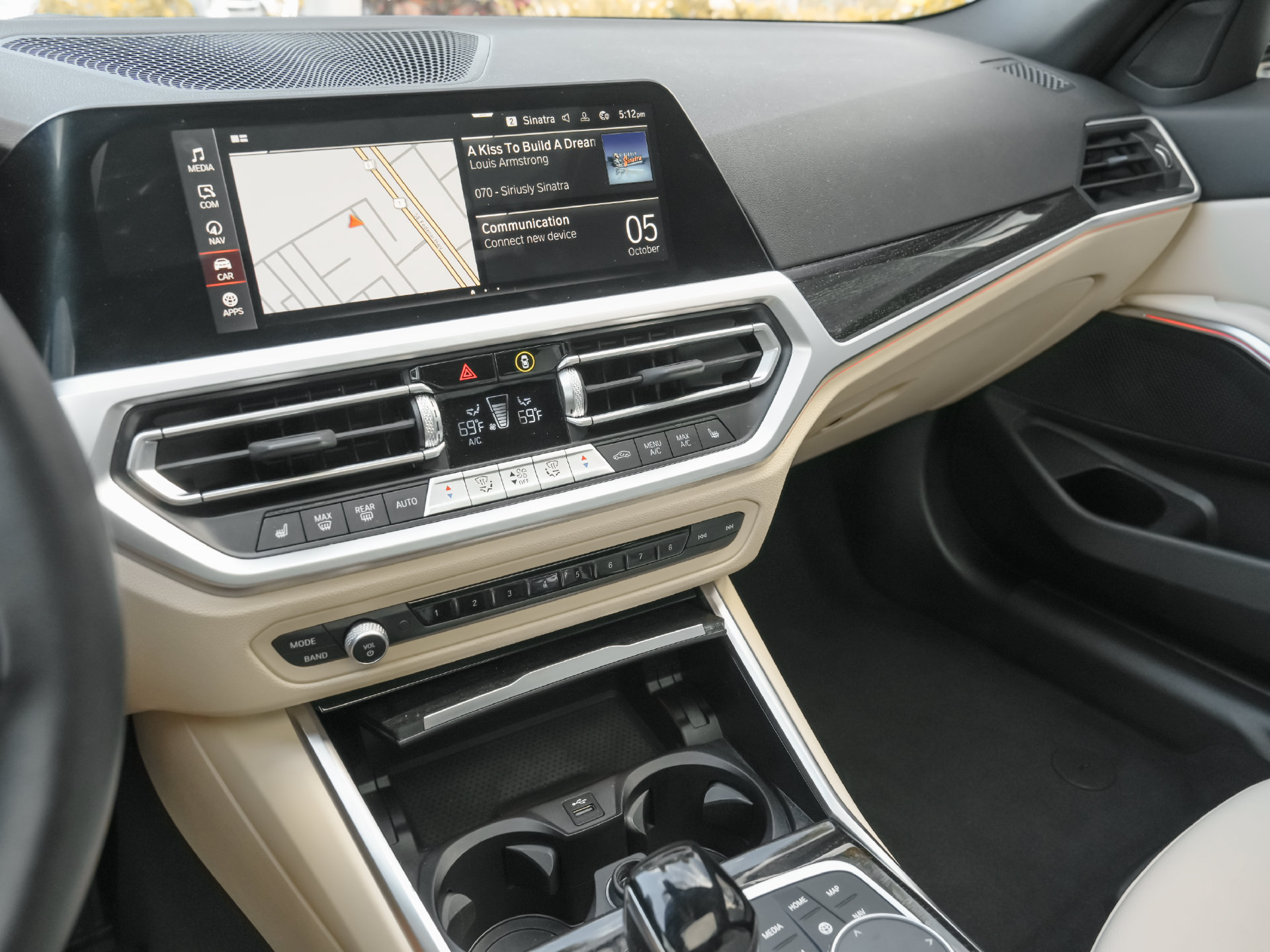 Used 2022 BMW 330i Sedan w/ Driving Assistance Package RWD image 14