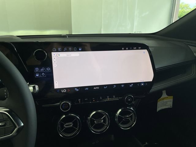 New 2025 Chevrolet Blazer EV LT image 32