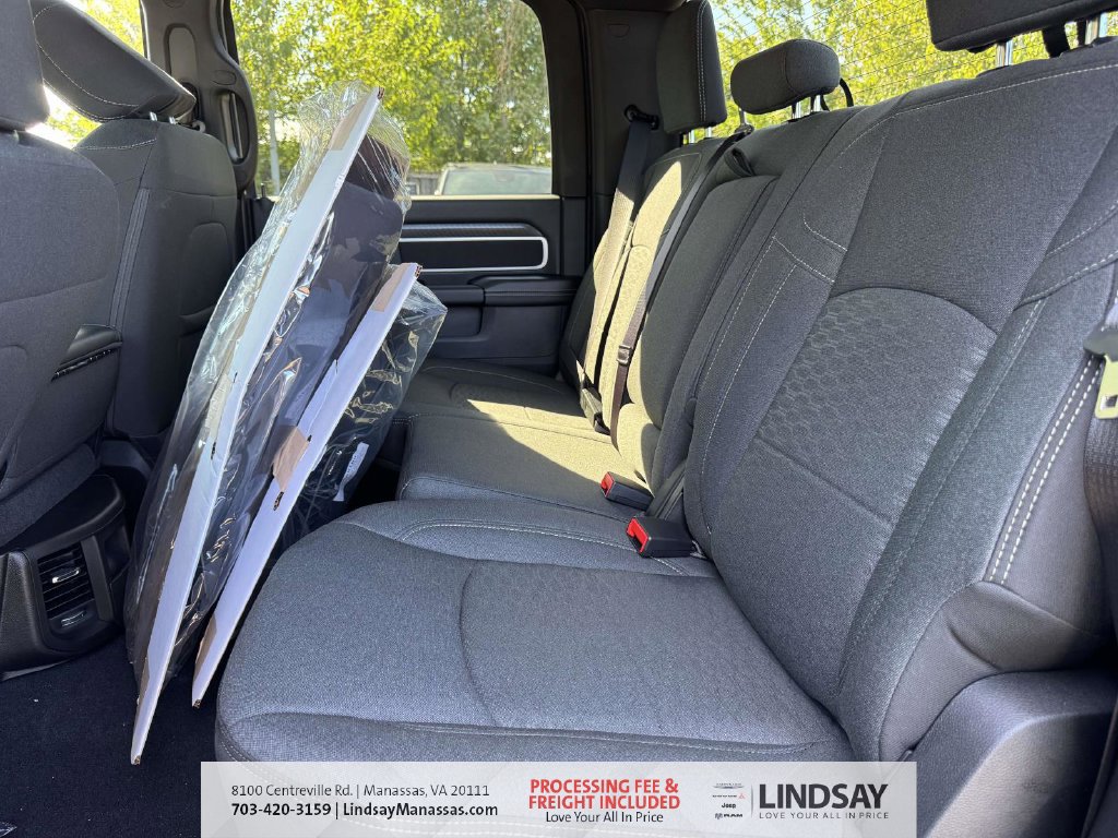 New 2026 RAM 3500 Big Horn AWD/4WD image 18