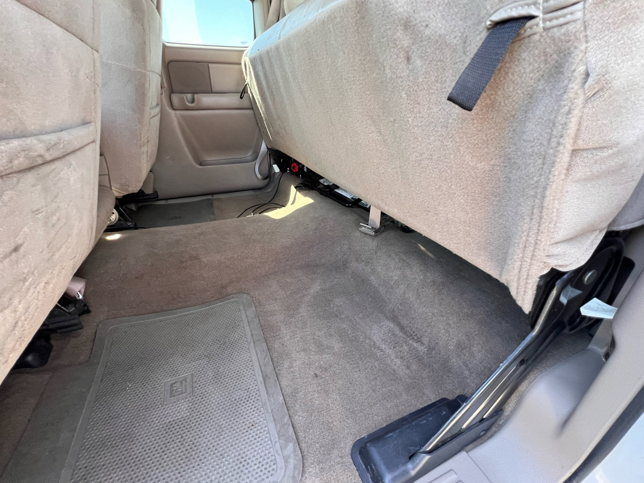 Used 2002 Chevrolet Silverado 2500 LS w/ Electrical Convenience Pkg image 49