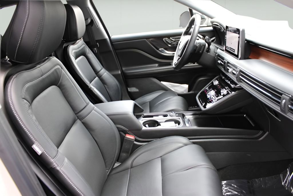 Used 2022 Lincoln Corsair Grand Touring w/ Elements Technology Bundle image 24