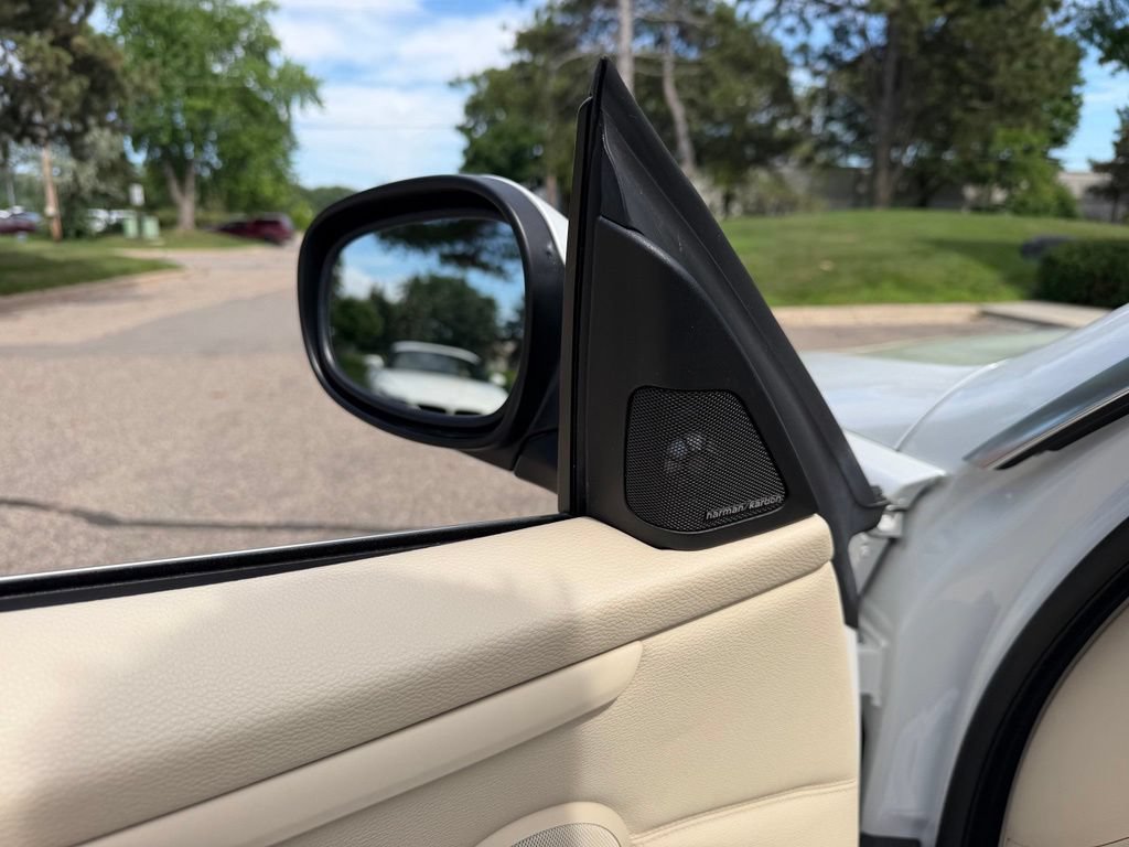Used 2012 BMW 328i Convertible RWD image 60