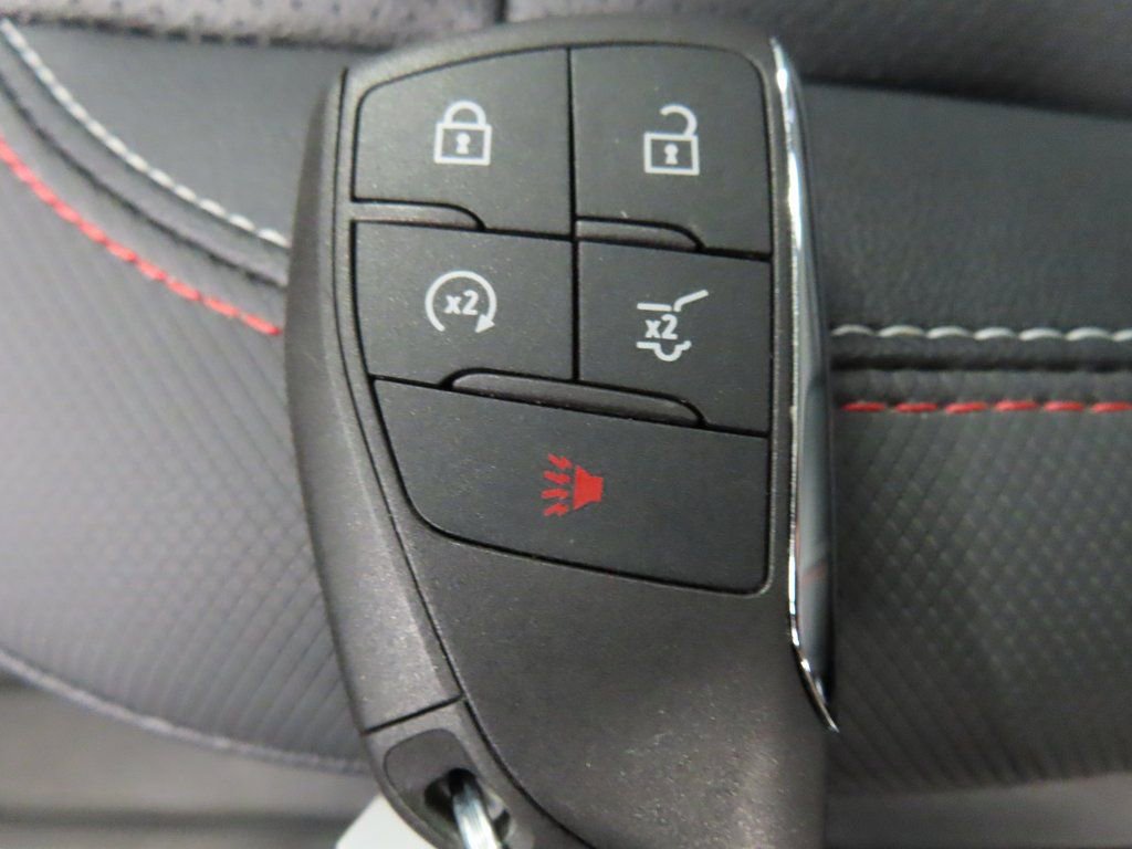 Used 2025 Chevrolet Traverse Z71 image 65