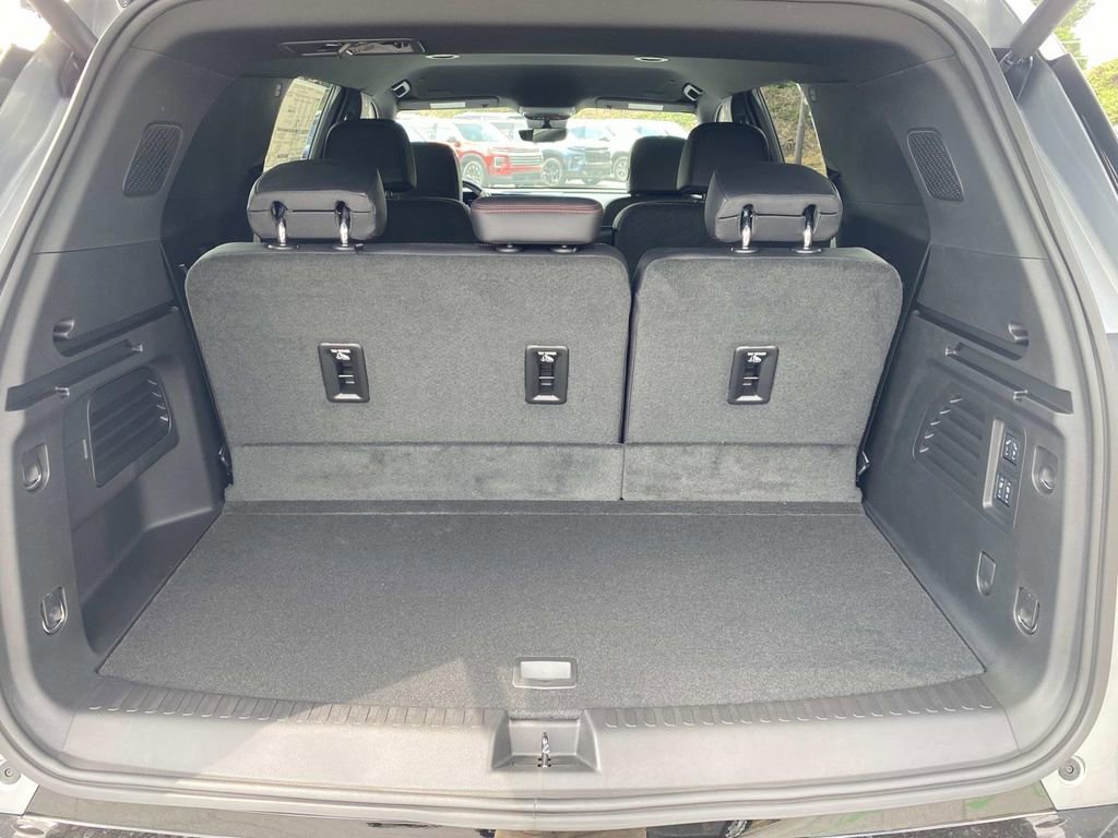 New 2026 Chevrolet Traverse RS image 10