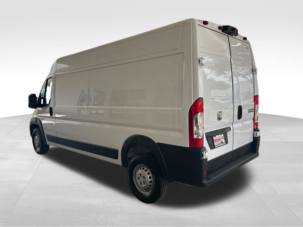 Used 2025 RAM ProMaster 2500 w/ Convenience Group FWD image 4