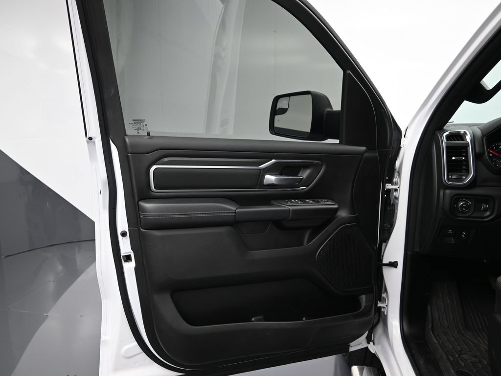 Used 2025 RAM 1500 Big Horn AWD/4WD image 10