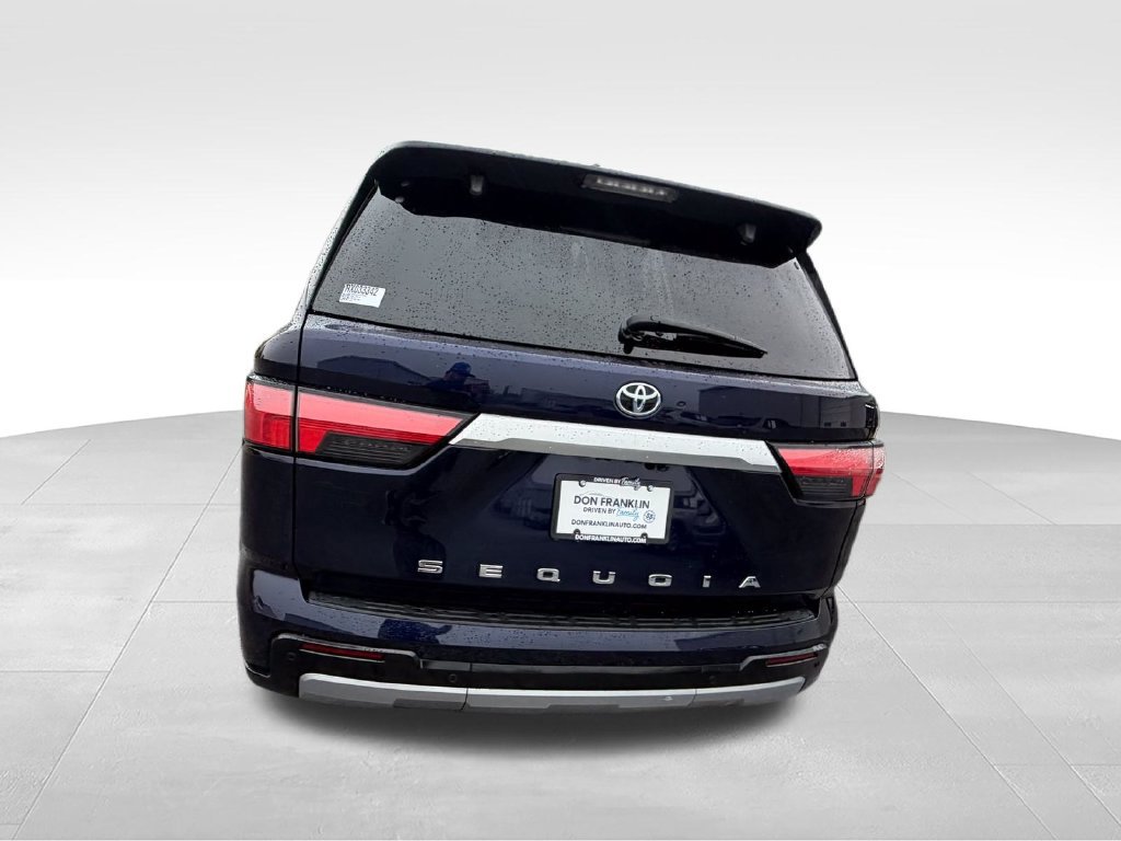 Used 2024 Toyota Sequoia Capstone AWD/4WD image 4