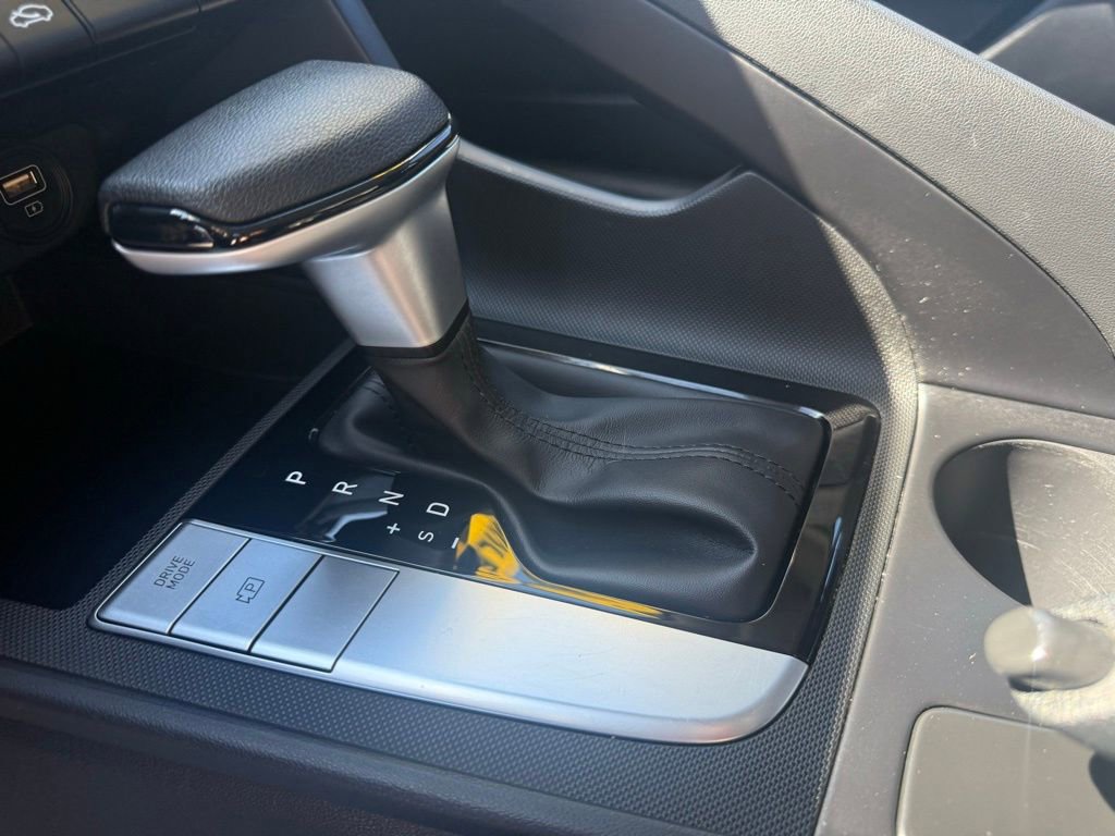 Used 2021 Hyundai Elantra SEL FWD image 24