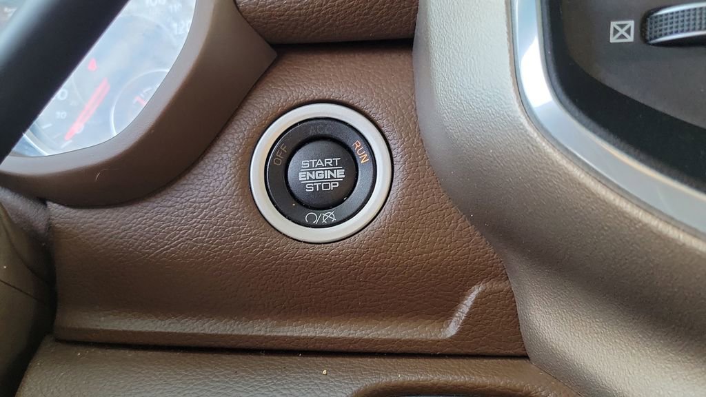 Used 2022 RAM 2500 Laramie image 26