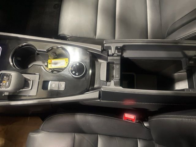 Certified 2025 Nissan Rogue SL w/ Tech Package image 15