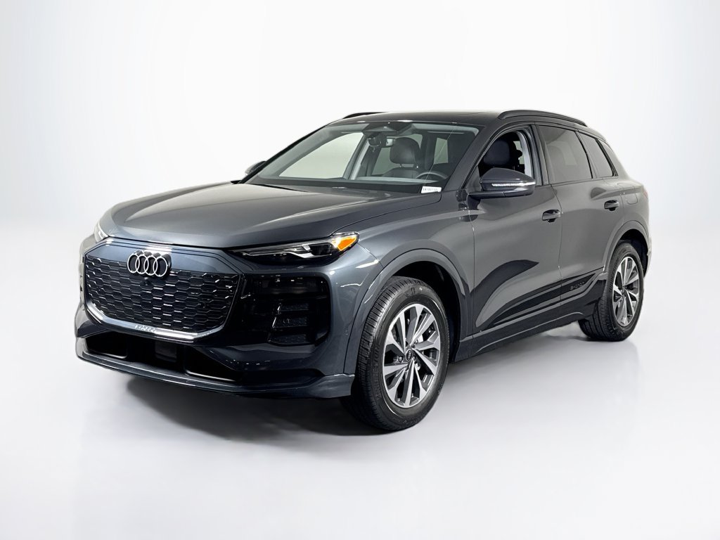 Used 2025 Audi Q6 e-tron Premium AWD/4WD image 1