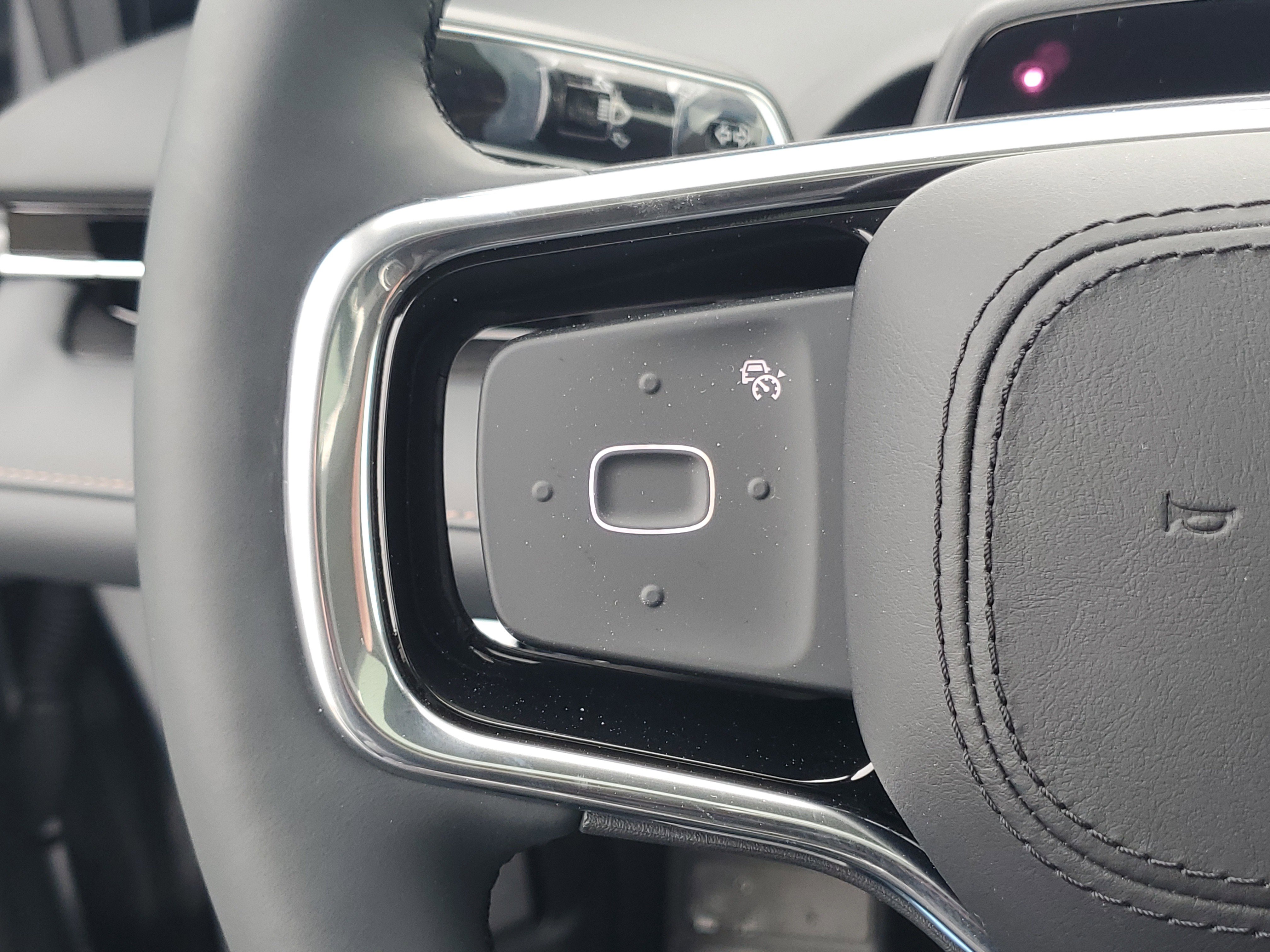 New 2026 Lincoln Nautilus Reserve image 17