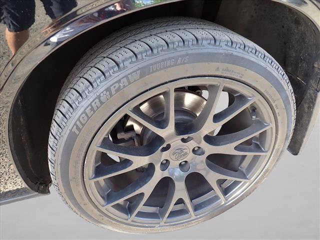 Used 2013 Dodge Challenger R/T RWD image 6