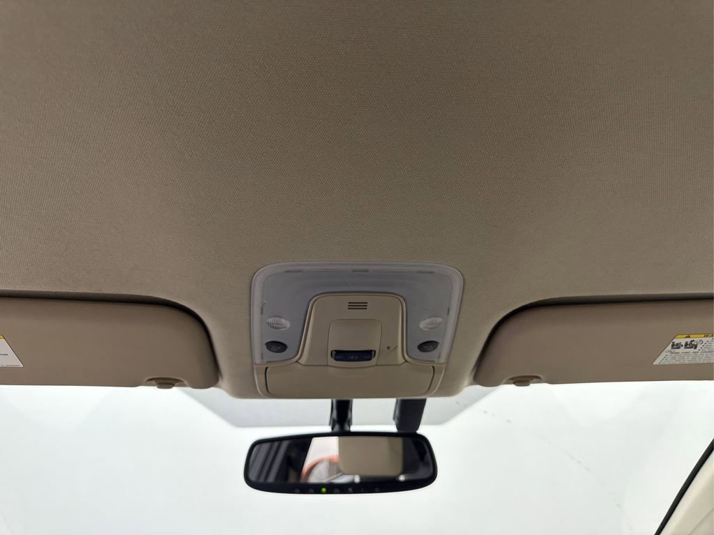 Used 2016 Toyota Prius Four image 28