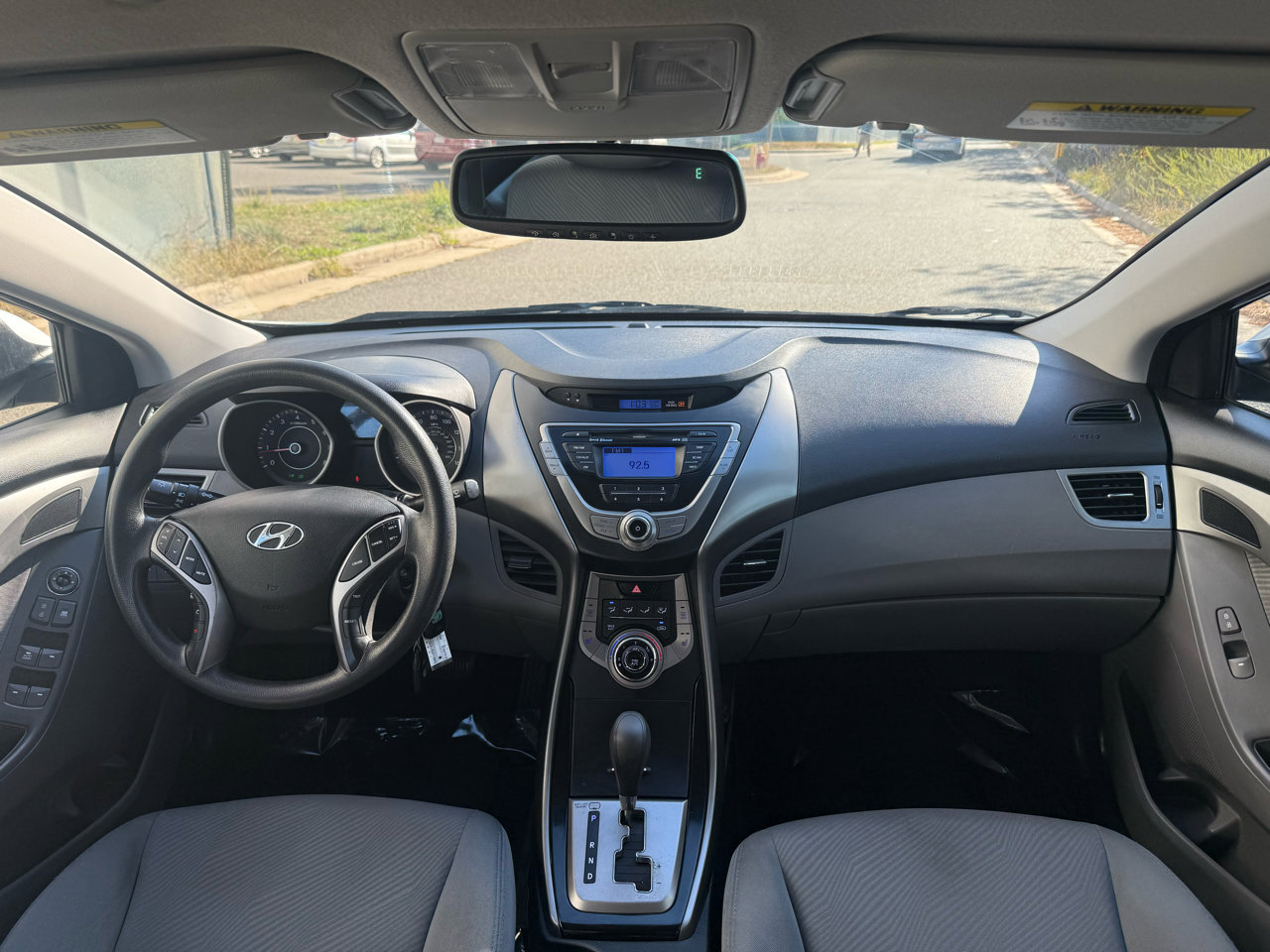 Used 2013 Hyundai Elantra GLS w/ Preferred Pkg image 5
