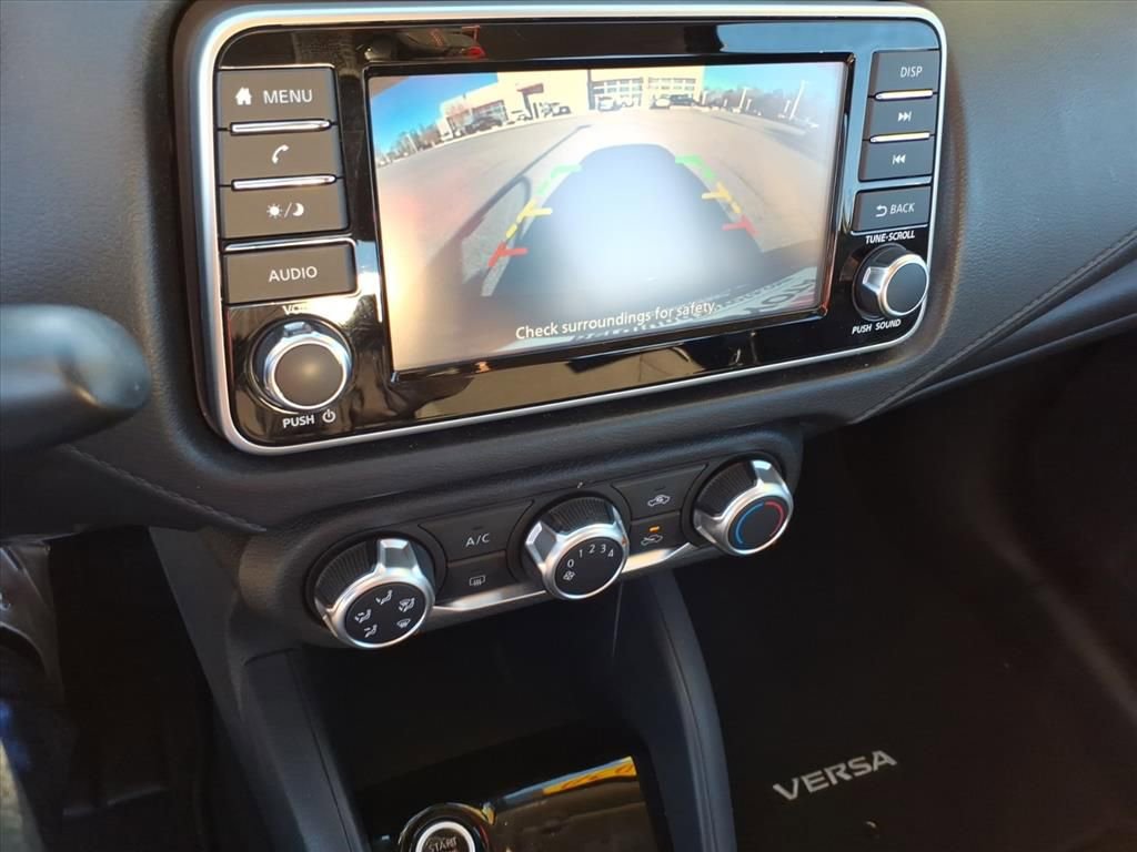 Used 2020 Nissan Versa S image 36