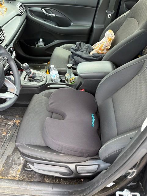 Used 2018 Hyundai Elantra GT FWD image 4