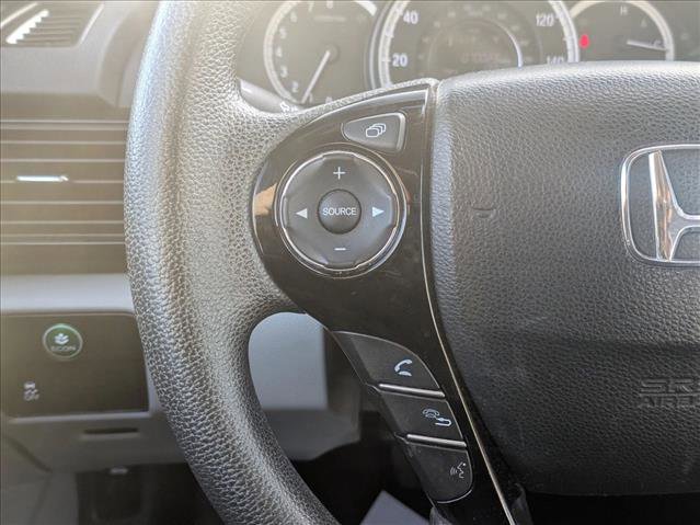 Used 2017 Honda Accord LX image 13