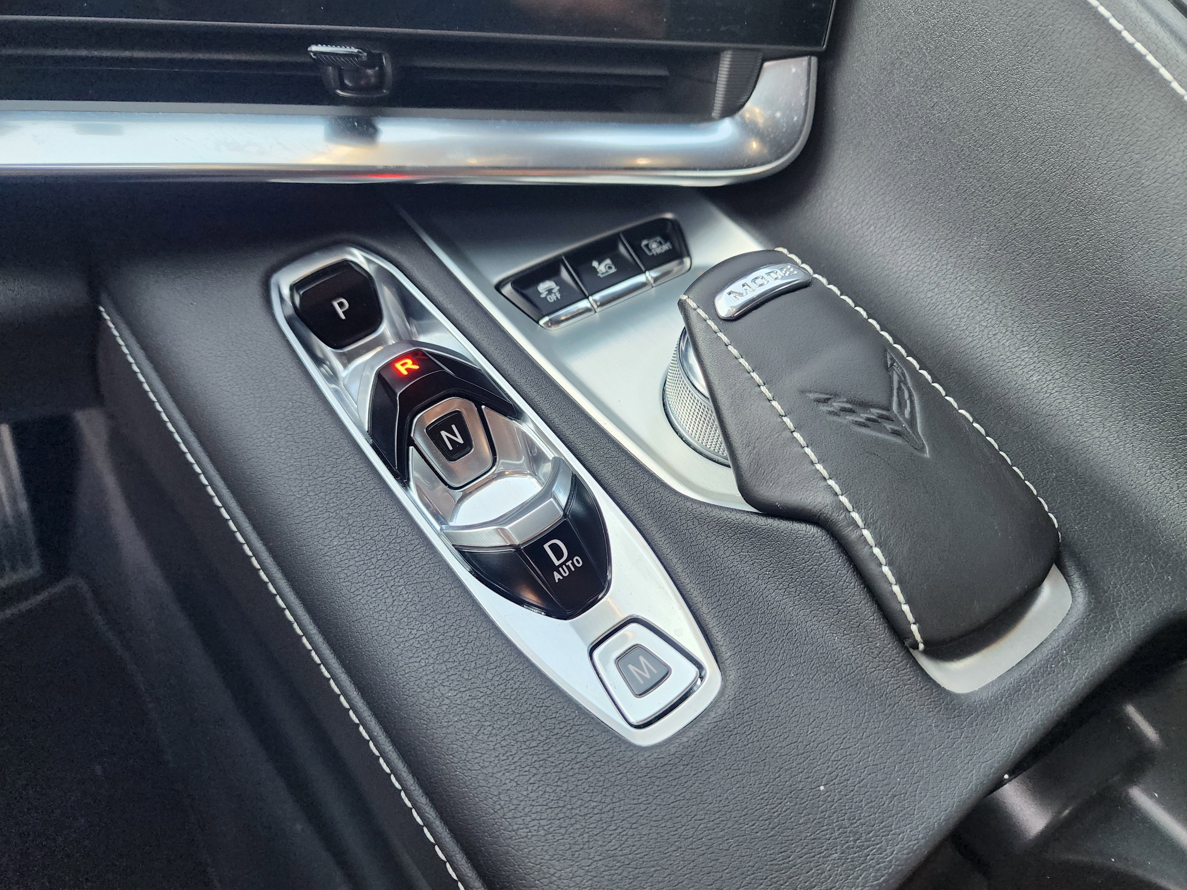 Used 2021 Chevrolet Corvette Stingray Preferred Cpe w/ Z51 Performance Package image 30