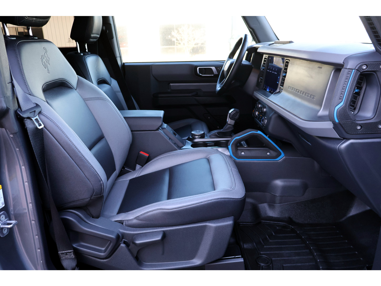 Used 2024 Ford Bronco Black Diamond AWD/4WD image 16
