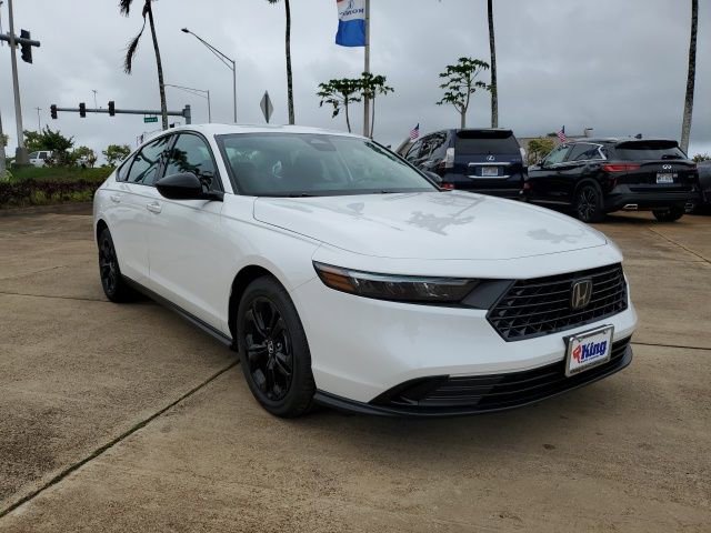 New 2025 Honda Accord SE image 2