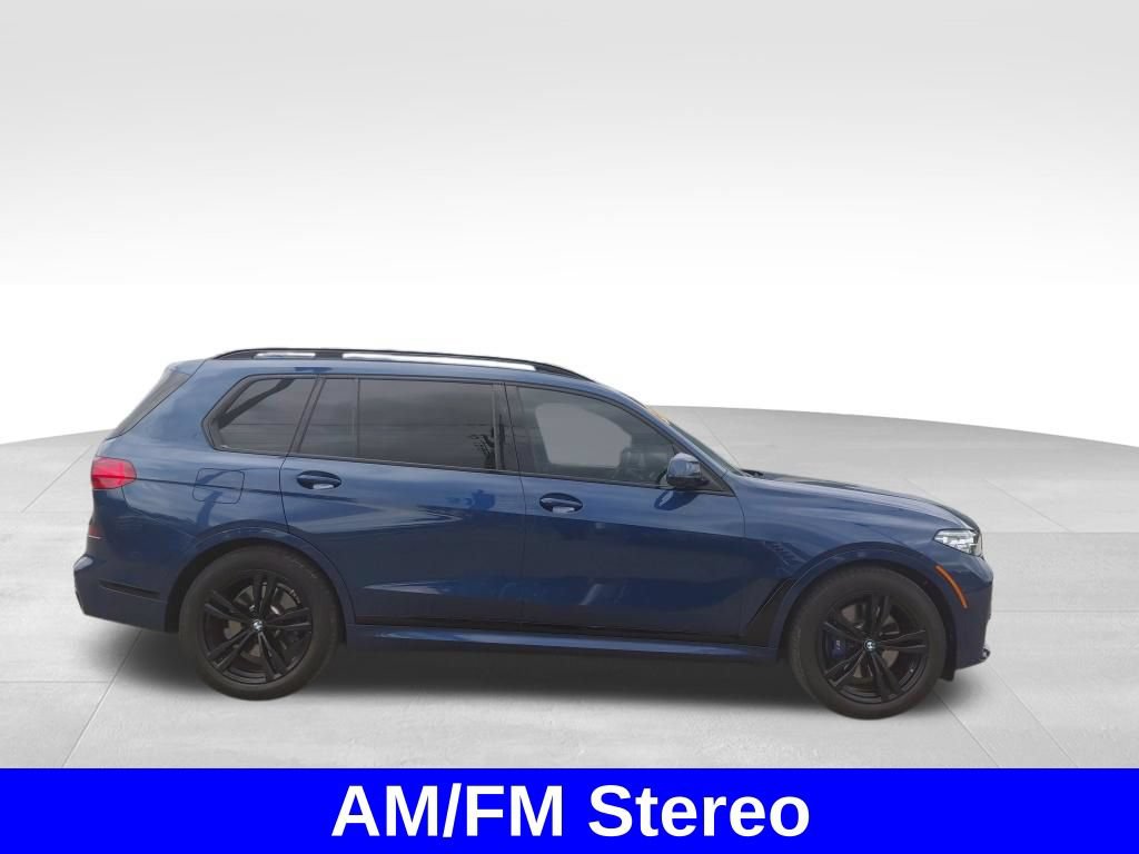 Used 2022 BMW X7 xDrive40i w/ M Sport Package AWD/4WD image 9