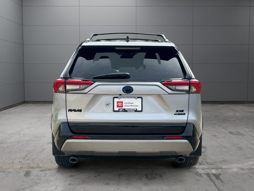 Used 2024 Toyota RAV4 XSE w/ Weather Package AWD/4WD image 4