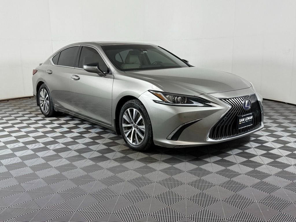 Used 2021 Lexus ES 300h w/ Premium Package
