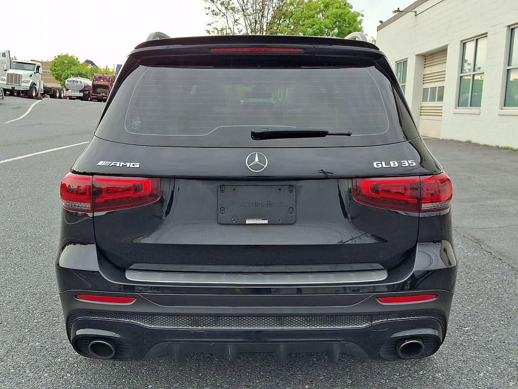Used 2022 Mercedes-Benz GLB 35 AMG 4MATIC image 5