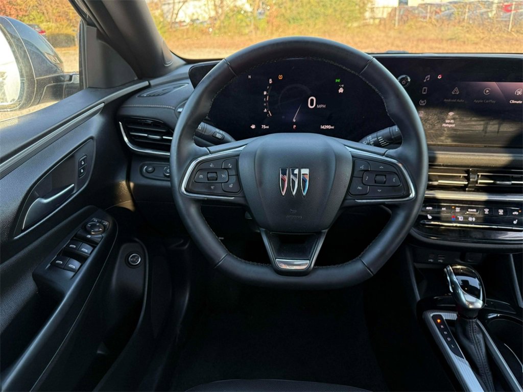 Used 2024 Buick Envista Avenir image 29